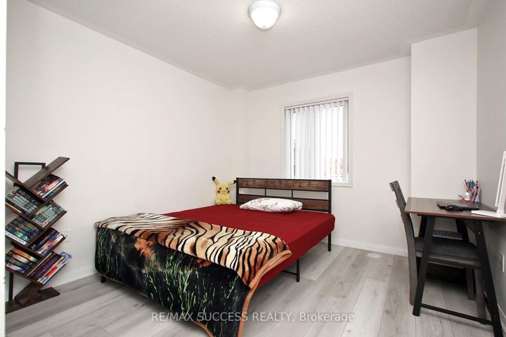 Photo 16 at 320 - 250 Sunny Meadow Boulevard, Wellington, Brampton
