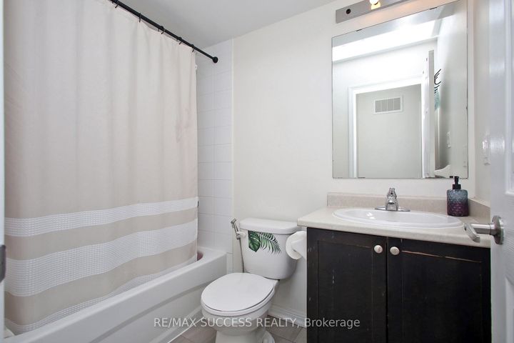 Photo 17 at 320 - 250 Sunny Meadow Boulevard, Wellington, Brampton