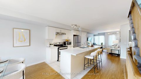 Photo 6 at 124 - 2500 Hill Rise Court, Windfields, Oshawa