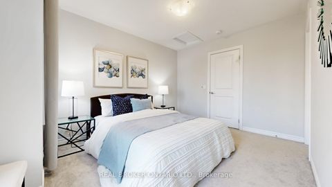 Photo 20 at 124 - 2500 Hill Rise Court, Windfields, Oshawa