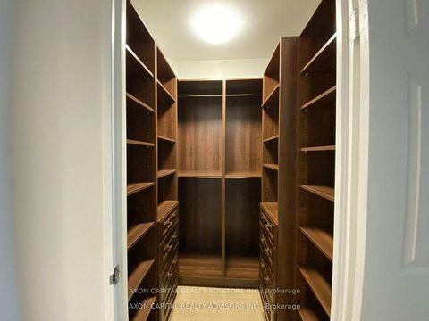 Photo 9 at 2307 - 33 University Avenue, Bay Street Corridor, Toronto