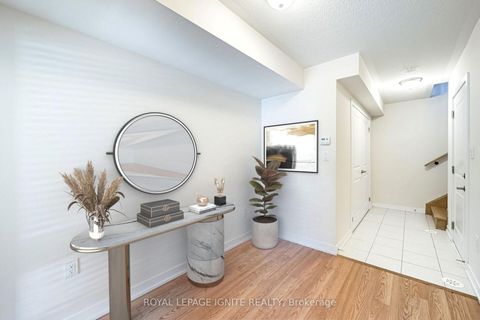 Photo 10 at 55 Chiffon Street, Steeles West Industrial, Vaughan