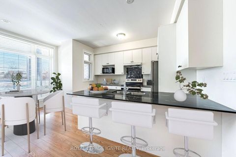 Photo 21 at 55 Chiffon Street, Steeles West Industrial, Vaughan