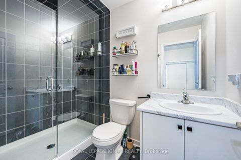 Photo 36 at 55 Chiffon Street, Steeles West Industrial, Vaughan