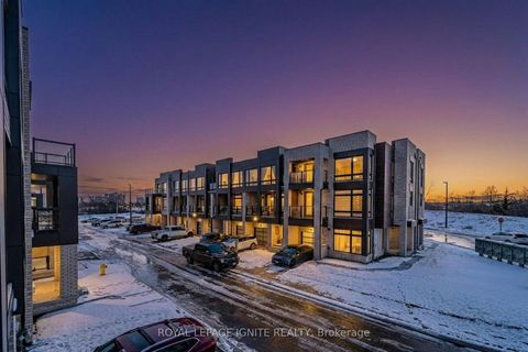 Photo 48 at 55 Chiffon Street, Steeles West Industrial, Vaughan