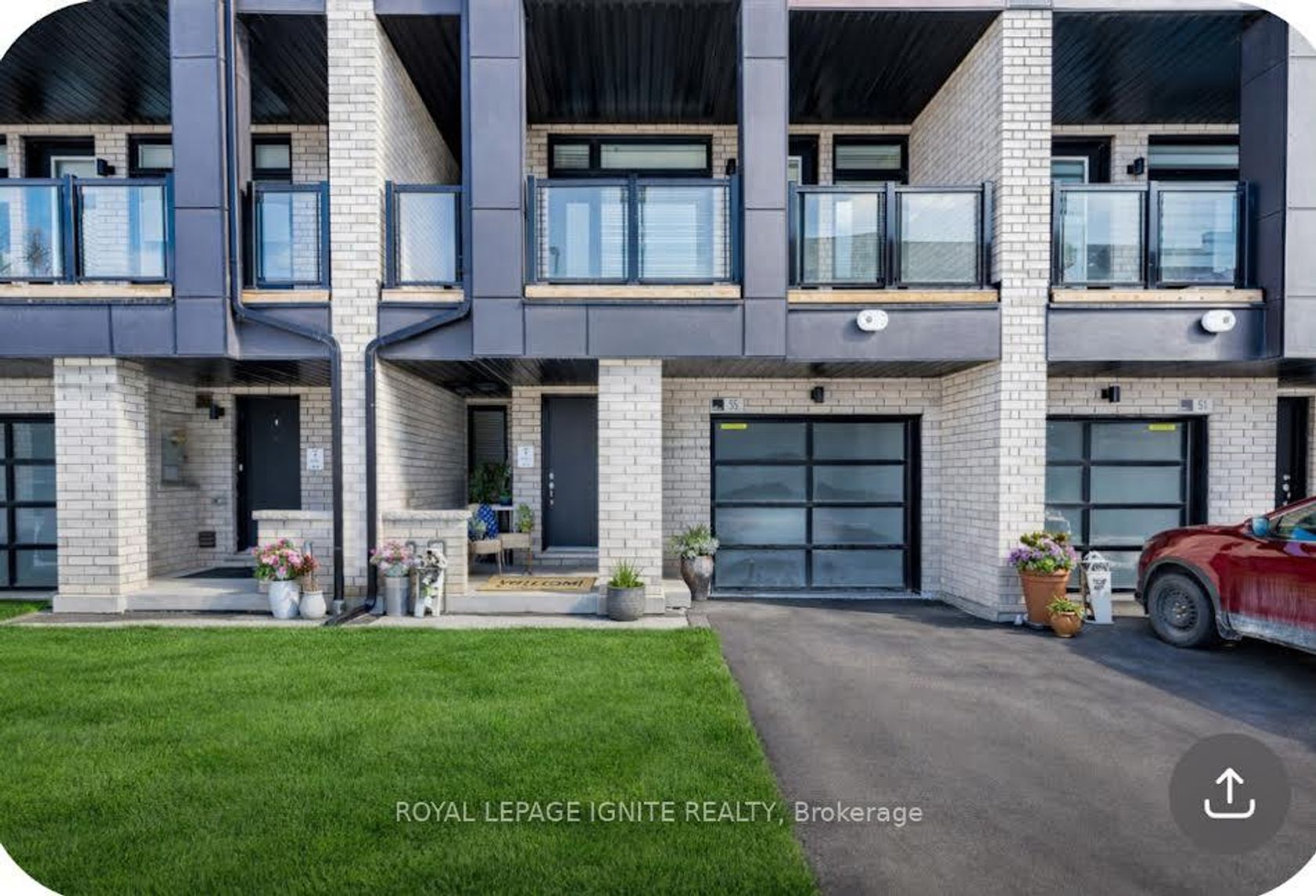 55 Chiffon Street, Steeles West Industrial, Vaughan 