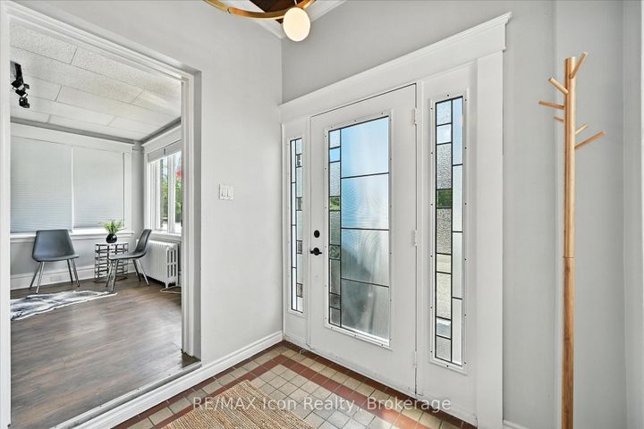 Photo 2 at 1047 Main Street E, Crown Point, Hamilton