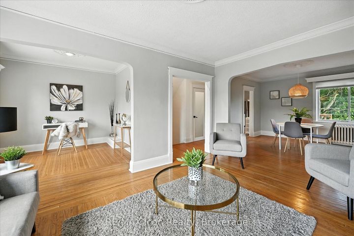 Photo 19 at 1047 Main Street E, Crown Point, Hamilton