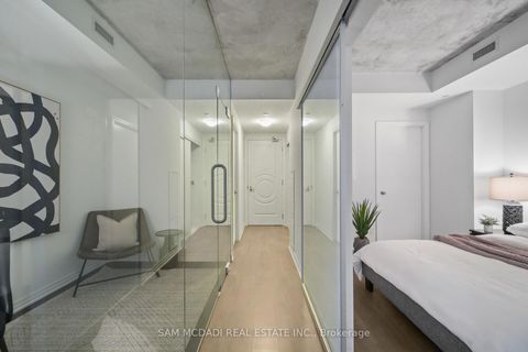 Photo 5 at 1603 - 88 Blue Jays Way, Waterfront Communities C1, Toronto