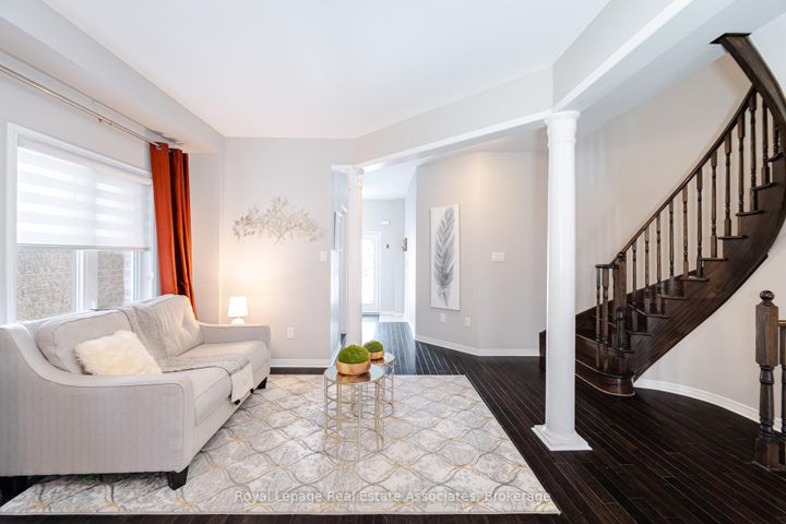 Photo 6 at 39 Wildflower Lane, Georgetown, Halton Hills