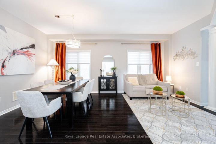 Photo 8 at 39 Wildflower Lane, Georgetown, Halton Hills