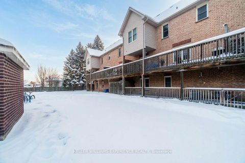 Photo 4 at 34 - 119 D'ambrosio Drive, Painswick North, Barrie
