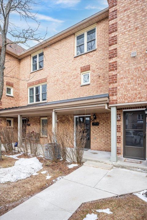 Photo 8 at 34 - 119 D'ambrosio Drive, Painswick North, Barrie