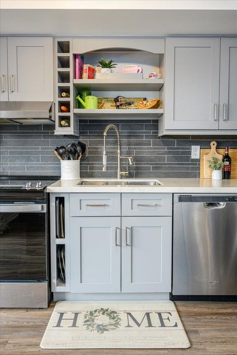 Photo 12 at 34 - 119 D'ambrosio Drive, Painswick North, Barrie