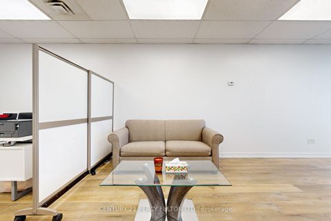 Photo 10 at PH5 - 4168 Finch Avenue E, Milliken, Toronto