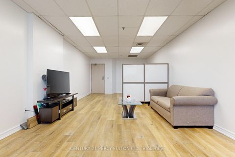 Photo 12 at PH5 - 4168 Finch Avenue E, Milliken, Toronto