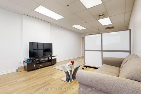 Photo 13 at PH5 - 4168 Finch Avenue E, Milliken, Toronto