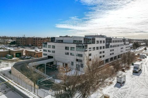 Photo 26 at PH5 - 4168 Finch Avenue E, Milliken, Toronto