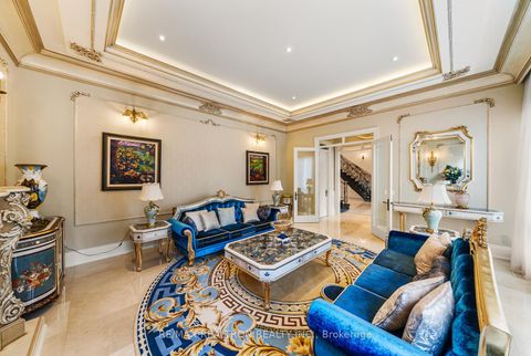 Photo 11 at 45 Kensington Drive, Rural Richmond Hill, Richmond Hill