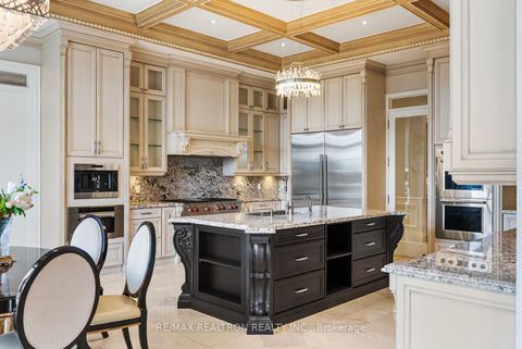 Photo 16 at 45 Kensington Drive, Rural Richmond Hill, Richmond Hill