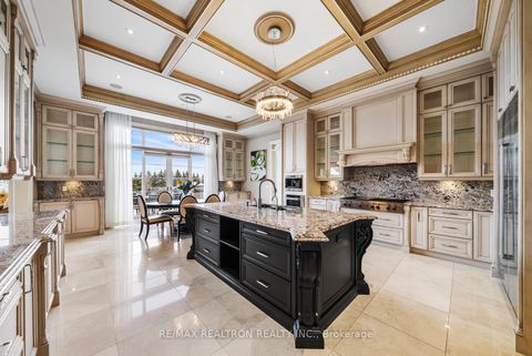 Photo 17 at 45 Kensington Drive, Rural Richmond Hill, Richmond Hill