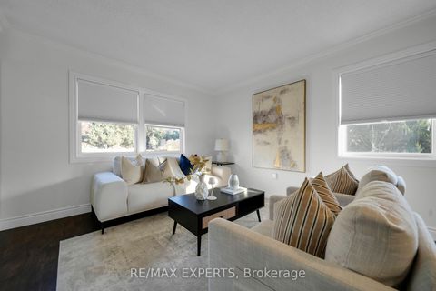 Photo 11 at 4 Larchmere Avenue, Humber Summit, Toronto