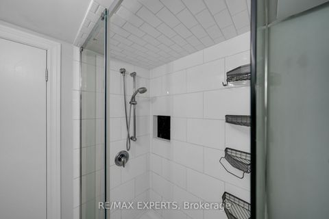 Photo 35 at 4 Larchmere Avenue, Humber Summit, Toronto