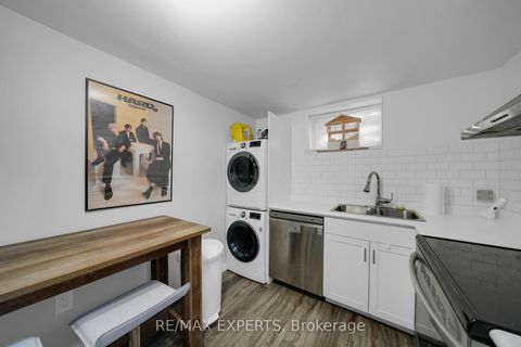 Photo 39 at 4 Larchmere Avenue, Humber Summit, Toronto