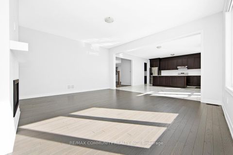 Photo 6 at 57 Bud Leggett Crescent, Keswick South, Georgina