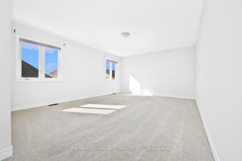 Photo 14 at 57 Bud Leggett Crescent, Keswick South, Georgina