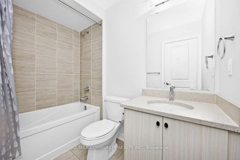 Photo 18 at 57 Bud Leggett Crescent, Keswick South, Georgina