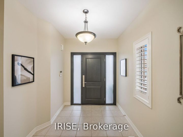 Photo 3 at 855 Knotty Pine Grove, Meadowvale Village, Mississauga