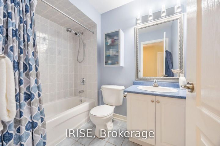 Photo 27 at 855 Knotty Pine Grove, Meadowvale Village, Mississauga