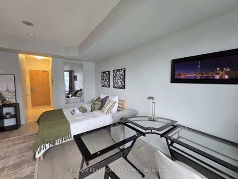 Photo 2 at 3903 - 65 Bremner Boulevard, Waterfront Communities C1, Toronto