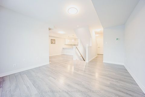 Photo 17 at 10 Stocks Lane, Rural Aurora, Aurora