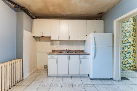 Photo 7 at 3212 Danforth Avenue, Oakridge, Toronto