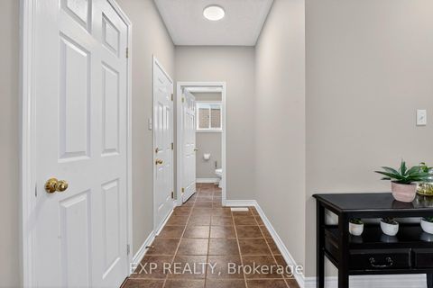 Photo 7 at 1230 Macinally Court, Pinecrest, Oshawa