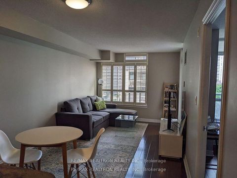 Photo 15 at 709 - 225 Wellesley Street E, South St. James Town, Toronto