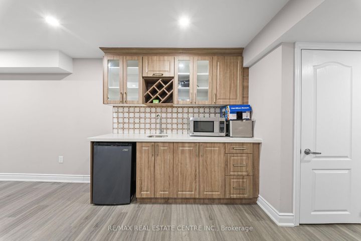 Photo 20 at 74 Ivor Crescent, Northwest Brampton, Brampton