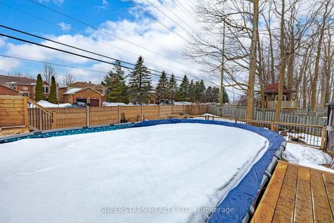 Photo 43 at 61 Barwick Drive, West Bayfield, Barrie