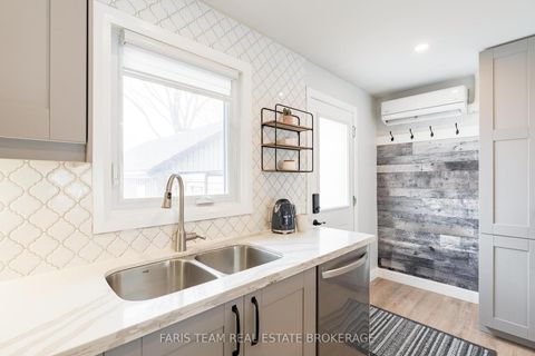 Photo 7 at 115 Bayview Drive, Allandale Heights, Barrie