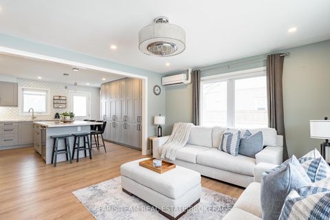 Photo 13 at 115 Bayview Drive, Allandale Heights, Barrie