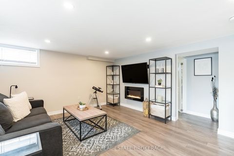 Photo 27 at 115 Bayview Drive, Allandale Heights, Barrie