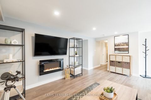 Photo 29 at 115 Bayview Drive, Allandale Heights, Barrie