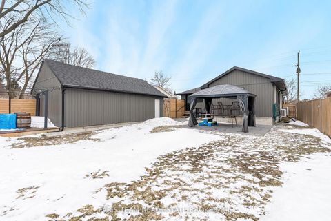 Photo 40 at 115 Bayview Drive, Allandale Heights, Barrie