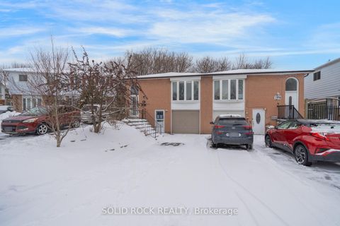 Photo 1 at 708 Jackson Court, Leslie Valley, Newmarket
