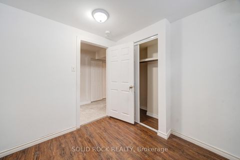 Photo 30 at 708 Jackson Court, Leslie Valley, Newmarket