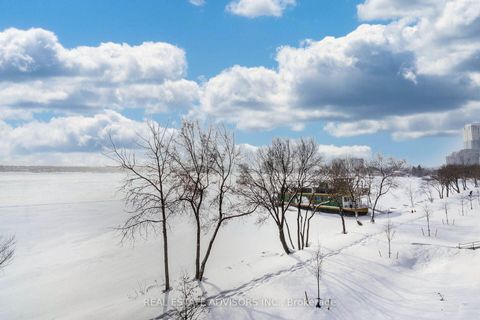 Photo 18 at 716 - 185 Dunlop Street E, Lakeshore, Barrie