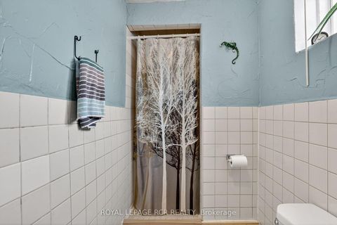 Photo 43 at 6 Ailsa Craig Court, Branson, Toronto