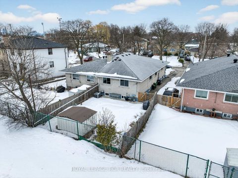 Photo 44 at 6 Ailsa Craig Court, Branson, Toronto